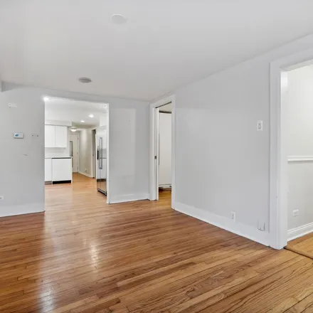 Image 6 - 2019 West Thomas Street, Chicago, IL 60622, USA - Apartment for rent