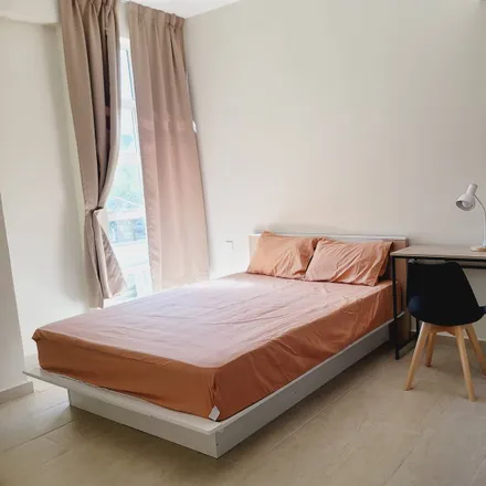 Rent this 1 bed apartment on Dataran Dwitasik in Zenon Barbershop, 51 Jalan Dwitasik