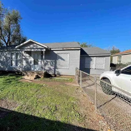 Buy this 4 bed house on 255 Southwest 23rd Place in Lawton, OK 73505