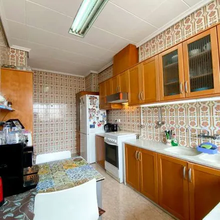 Rent this 5 bed apartment on Pegaso in Carrer de Conca, 46008 Valencia