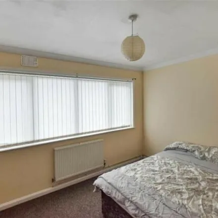 Image 7 - Radnor Drive, Widnes, WA8 7PP, United Kingdom - Townhouse for rent