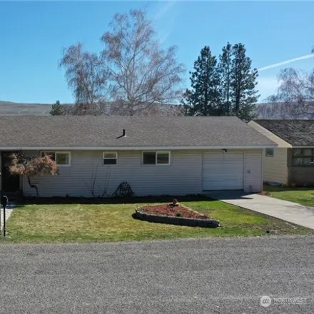 Buy this 3 bed house on 941 7th Avenue South in Okanogan, WA 98840