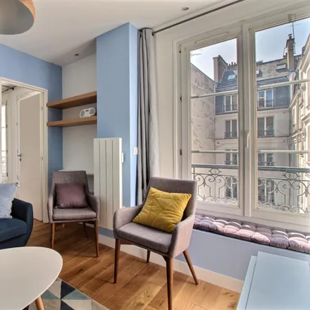 Image 5 - 35 Rue de Ponthieu, 75008 Paris, France - Apartment for rent