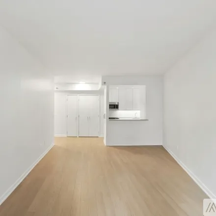 Image 2 - West End Ave, Unit S15I - Apartment for rent