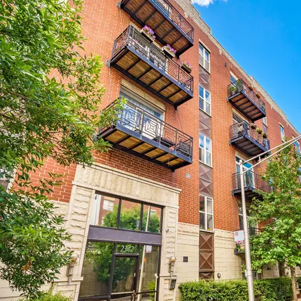 Rent this 2 bed loft on 2322 West Bloomingdale Avenue in Chicago, IL 60647
