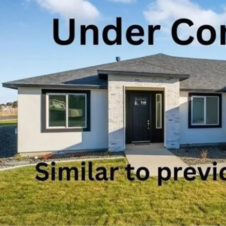 Buy this 4 bed house on Balflour Court in Pasco, WA