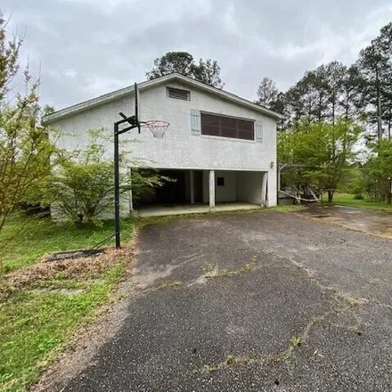 Image 2 - 129 White Circle, Louisville, MS 39339, USA - House for sale