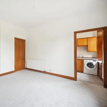 Image 3 - Ronald Place, Stirling, FK8 1LF, United Kingdom - Apartment for sale