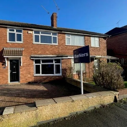 Rent this 3 bed duplex on Siskin Hill in Rosemead Drive, Oadby