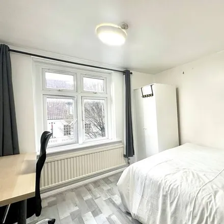 Rent this 2 bed house on The Carreras Building in Clarkson Row, London