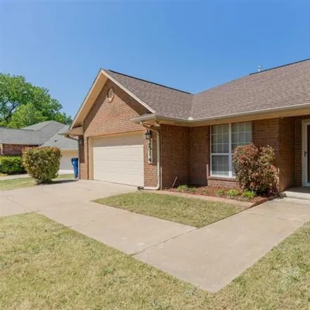 Image 2 - 2514 W Cambridge Ct, Stillwater, Oklahoma, 74074 - House for sale