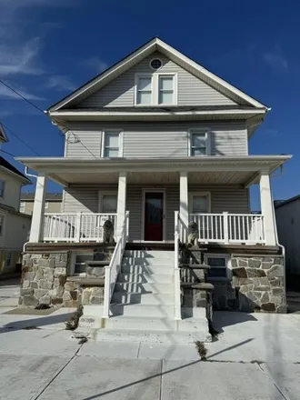 Buy this 9 bed house on 1748 Surf Avenue in North Wildwood, Cape May County