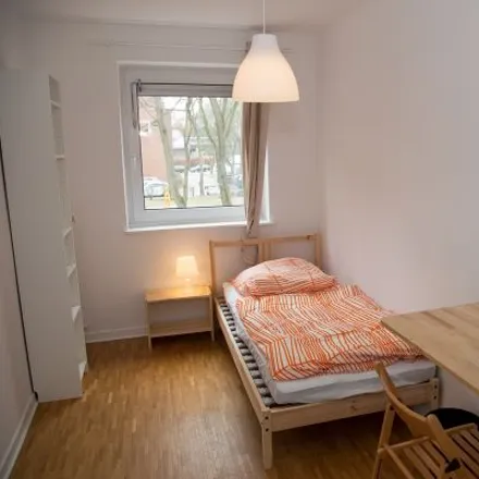 Image 1 - Wandsbeker Schützenhof 14, 22047 Hamburg, Germany - Room for rent