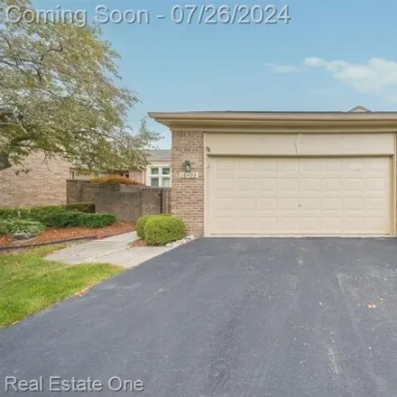 Image 3 - 16493 Sarjay Dr, Clinton Township, Michigan, 48038 - Condo for sale