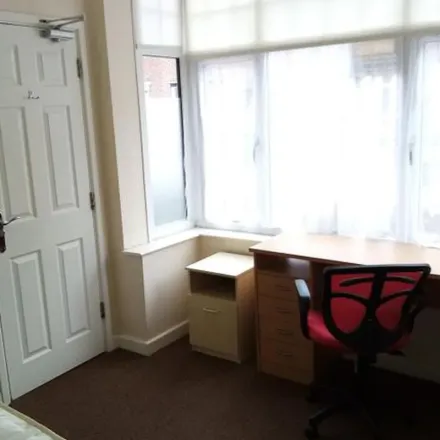 Image 5 - Old Market Square, Nottingham, NG1 2LH, United Kingdom - Apartment for rent