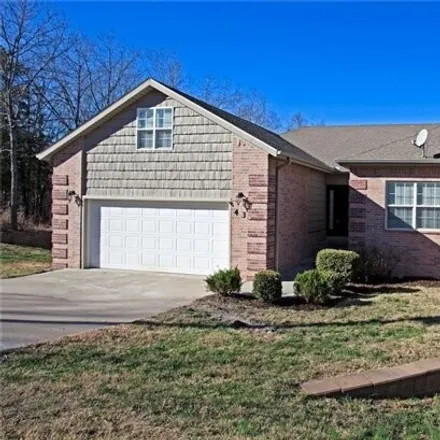 Rent this 4 bed house on 43 Annabell Lane in Bella Vista, AR 72715