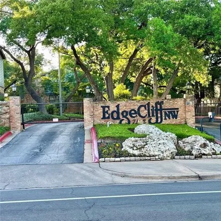 Buy this 2 bed condo on unnamed road in Austin, TX 78731