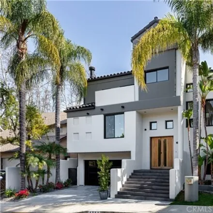 Buy this 5 bed house on 4216 Levitt Lane in Los Angeles, CA 91403