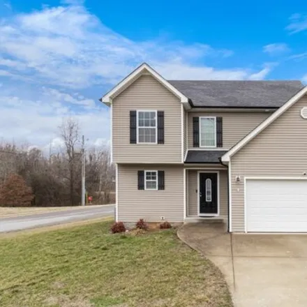 Buy this 3 bed house on 534 Magnolia Drive in Clarksville, TN 37042