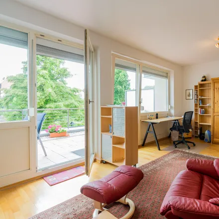 Rent this 1 bed apartment on Bies'm in Oberfeldstraße, 12683 Berlin