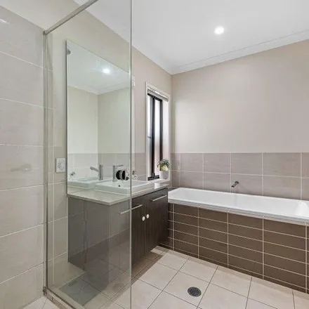 Image 3 - Cowen Terrace, Greater Brisbane QLD 4509, Australia - Apartment for rent