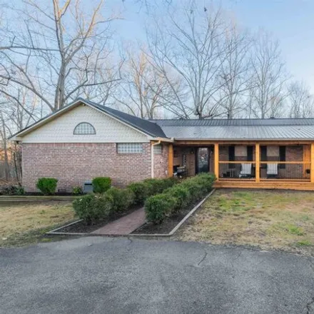 Image 3 - 107 Orange Street, Bolivar, TN 38008, USA - House for sale