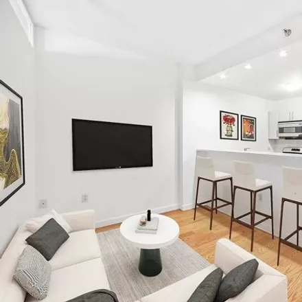 Rent this 3 bed apartment on 26 West 18th Street in New York, NY 10011