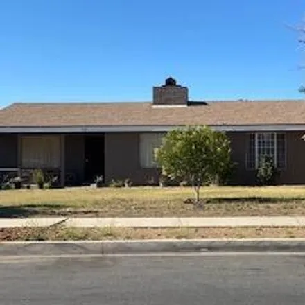 Buy this 7 bed duplex on 561 East Avenue Q in Palmdale, CA 93550