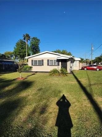 Buy this 3 bed house on 2576 15th Street in Saint Cloud, FL 34769