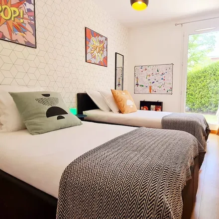 Rent this 2 bed apartment on 77144 Montévrain