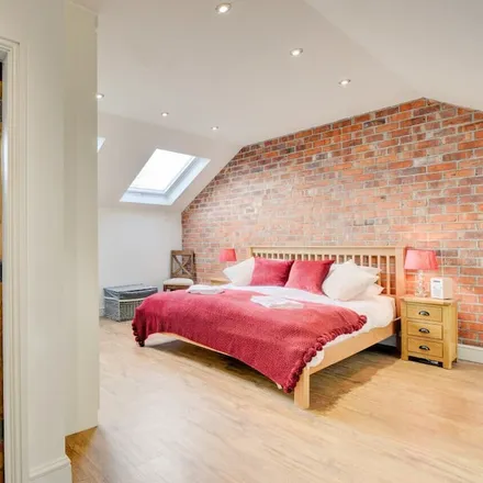 Rent this 3 bed house on Clynnog in LL51 9DJ, United Kingdom