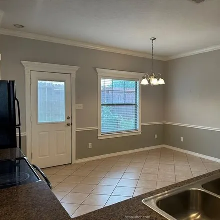 Image 8 - University Title Company, University Drive East, College Station, TX 77840, USA - Condo for rent