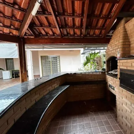 Image 2 - Rua dos Eucalíptos, Cidade Jardim, Uberlândia - MG, 38412-104, Brazil - House for rent