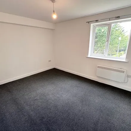 Rent this 2 bed apartment on Parkinson Drive in Chelmsford, CM1 3GN