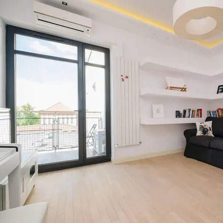 Rent this studio apartment on Cietrzewia 33\/22 A