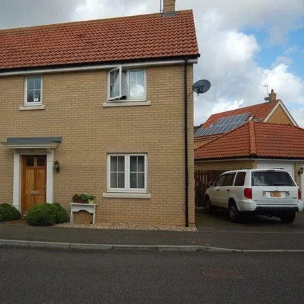 Rent this 4 bed house on Russet Drive in Red Lodge, IP28 8US