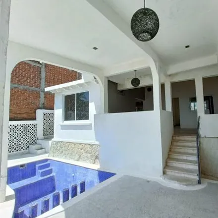 Buy this 4 bed house on Calle de los Cañones in Fracc. Club Res Las Américas, 39300 Acapulco