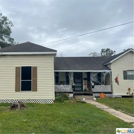 Buy this 3 bed house on 415 South Market Street in Hallettsville, TX 77964