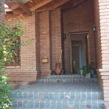 Buy this 3 bed house on Justo José de Urquiza in Villa Allende Centro, Villa Allende