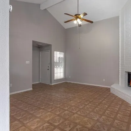 Image 2 - 12015 Tambourine Drive, Houston, TX 77477, USA - House for rent