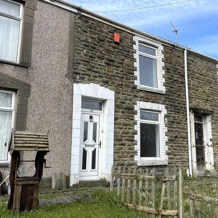 Rent this 2 bed townhouse on Llangyfelach Road in Swansea, SA5 9HE