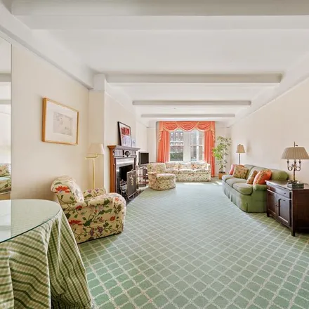 Buy this studio townhouse on 575 PARK AVENUE 808 in New York