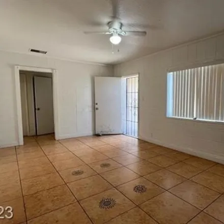 Image 6 - 542 Bedford Road, Las Vegas, NV 89107, USA - House for rent