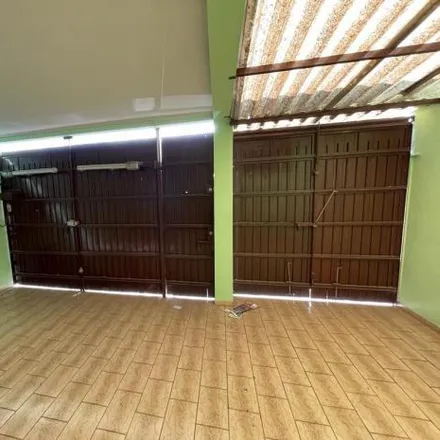 Rent this 3 bed house on Rua Sóror Maria da Providência in Jardim Pacaembú, Jundiaí - SP