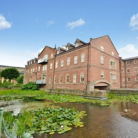 Rent this 1 bed apartment on Navigation Walk in Leeds, LS10 1LX