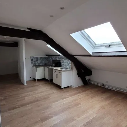 Rent this 1 bed apartment on 39 h Rue du Wetz in 62300 Lens, France