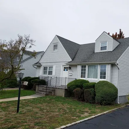 Buy this 5 bed house on 830 Helene Street in Levittown, NY 11793