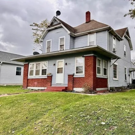 Buy this 4 bed house on 1761 South Jefferson Street in Muncie, IN 47302