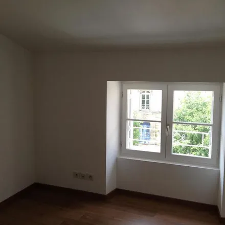Rent this 3 bed apartment on Rue du 19 Mars 1962 in 86000 Poitiers, France