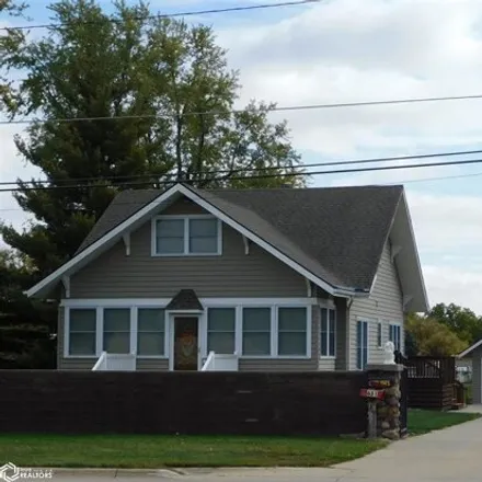 Buy this 3 bed house on 631 New York Avenue in Creston, IA 50801